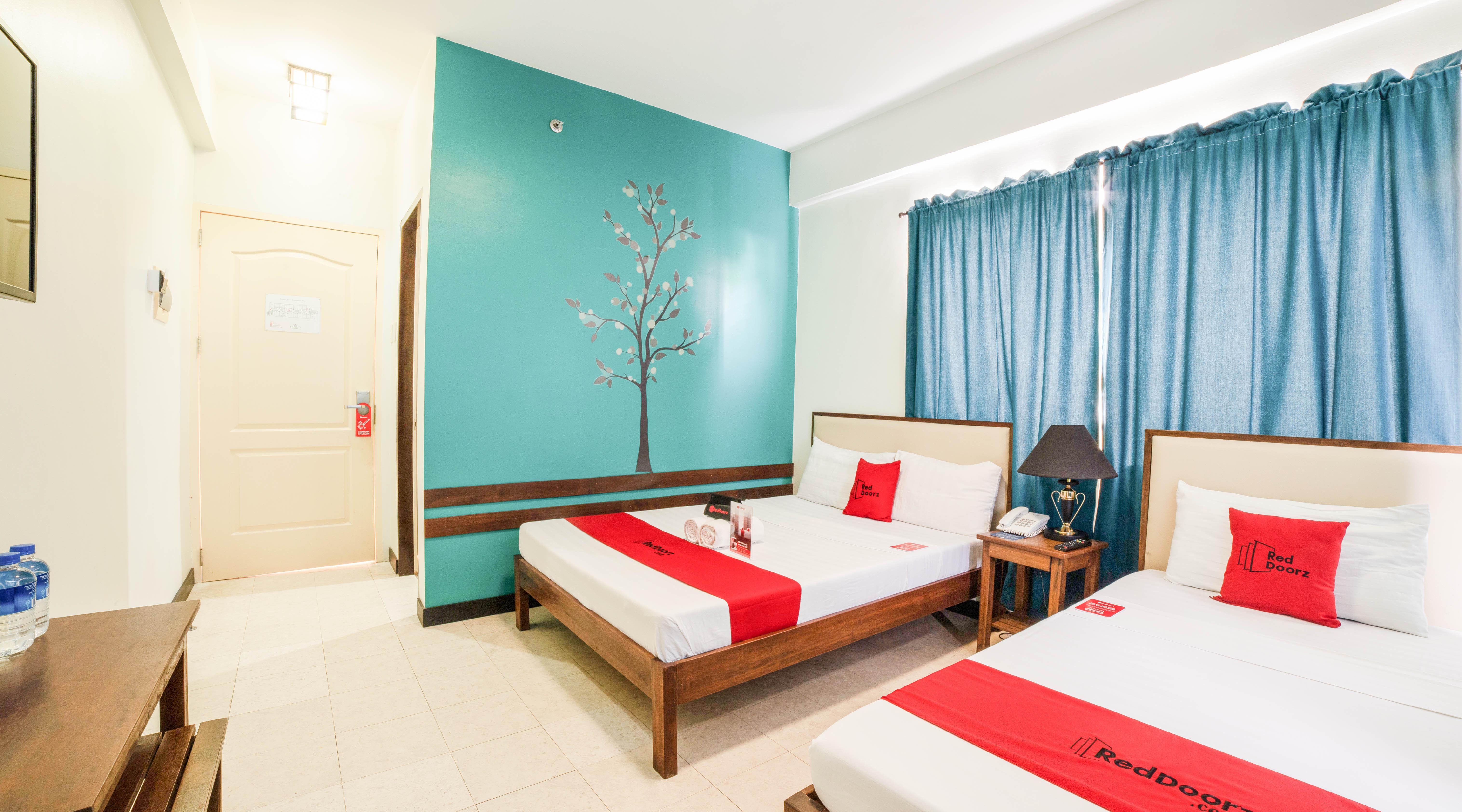Hotel Reddoorz Near Rizal Junction 2*